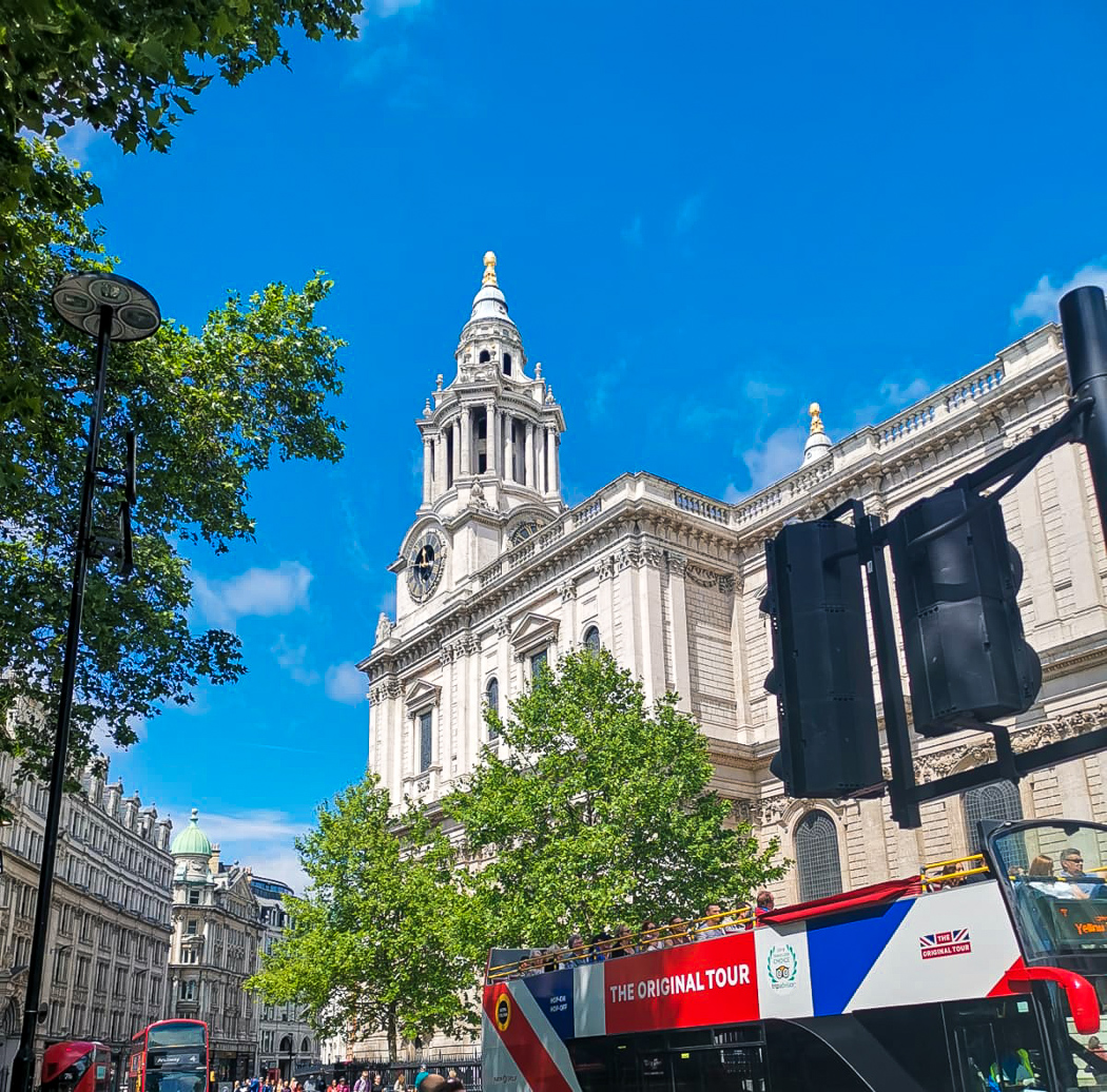 tour of london st pauls cathedral