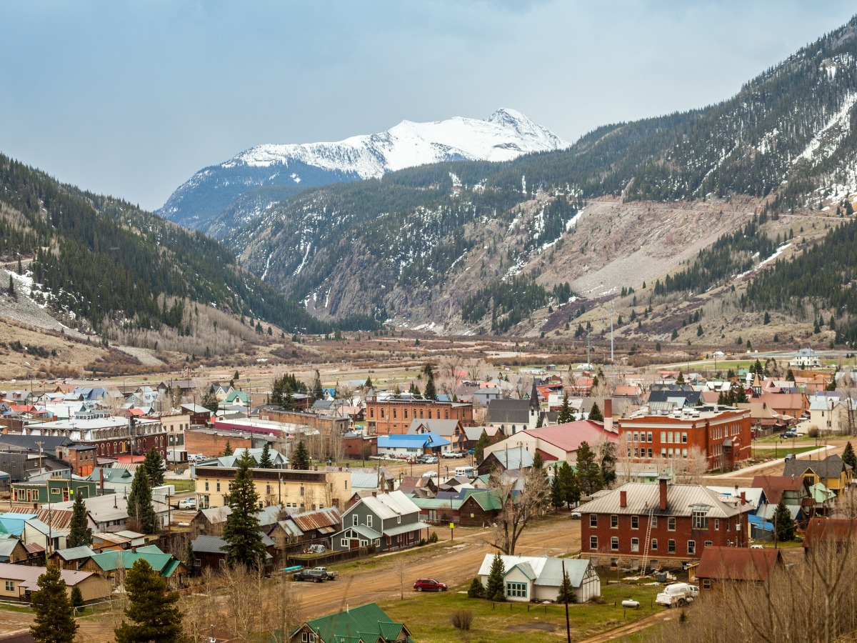 11 Cute Small Towns in Colorado To Visit in 2025