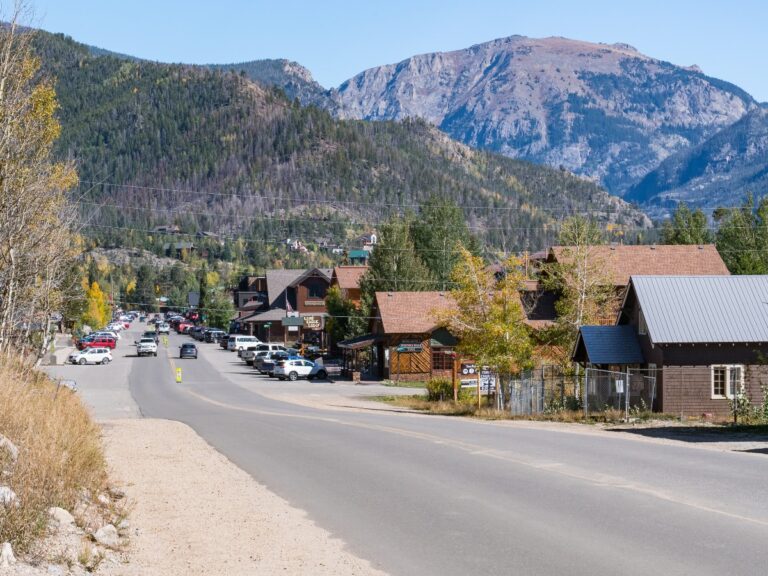 11 Cute Small Towns in Colorado To Visit in 2025