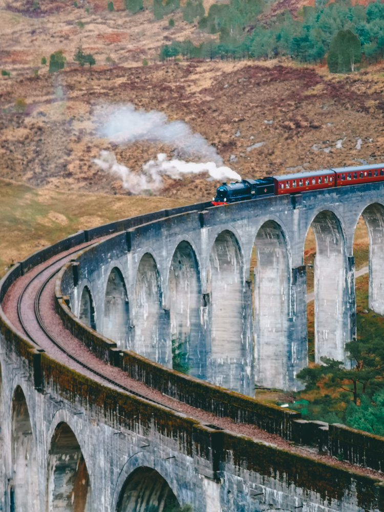 Hogwarts Express on Harry Potter bridge Scotland