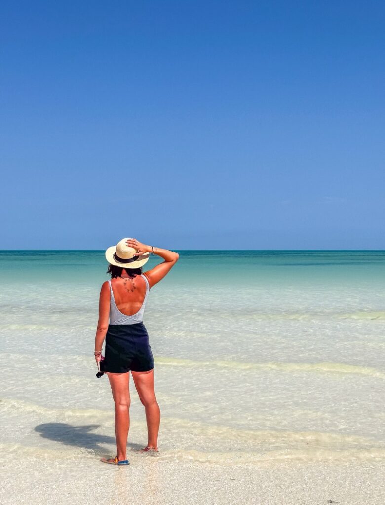 playa holbox in mexico
